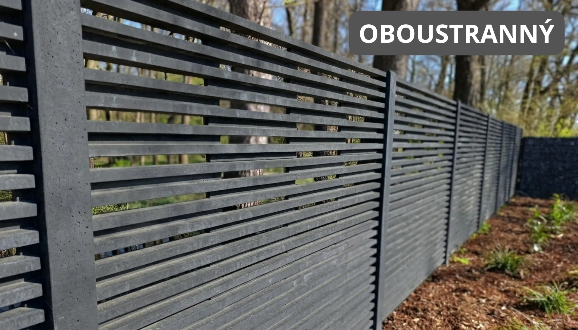 Betonový průhledový luxusní plot v barvě grafit